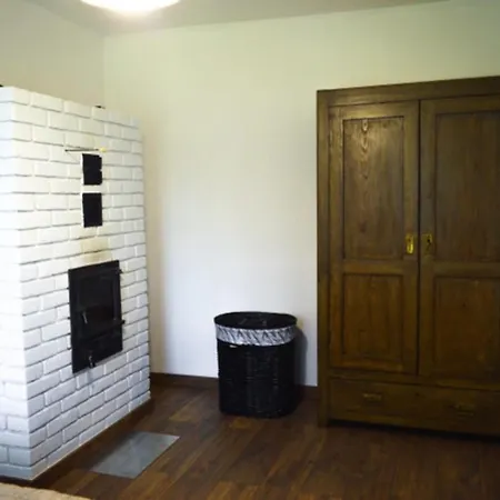 злата хата Urych