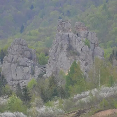 Holiday home злата хата Urych