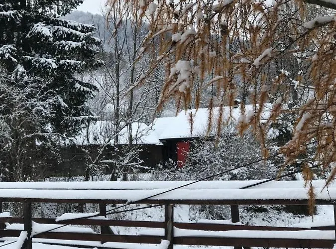 Holiday home злата хата *