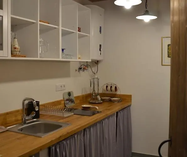 Holiday home злата хата *